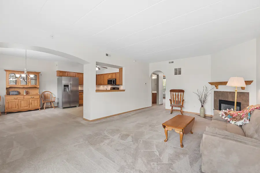 9800 Liberty Circle #1W, Orland Park, IL 60467 - #2