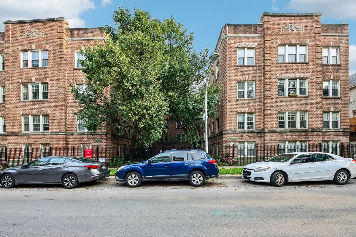 841 E 52nd Street #3, Chicago, IL 60615 - #1