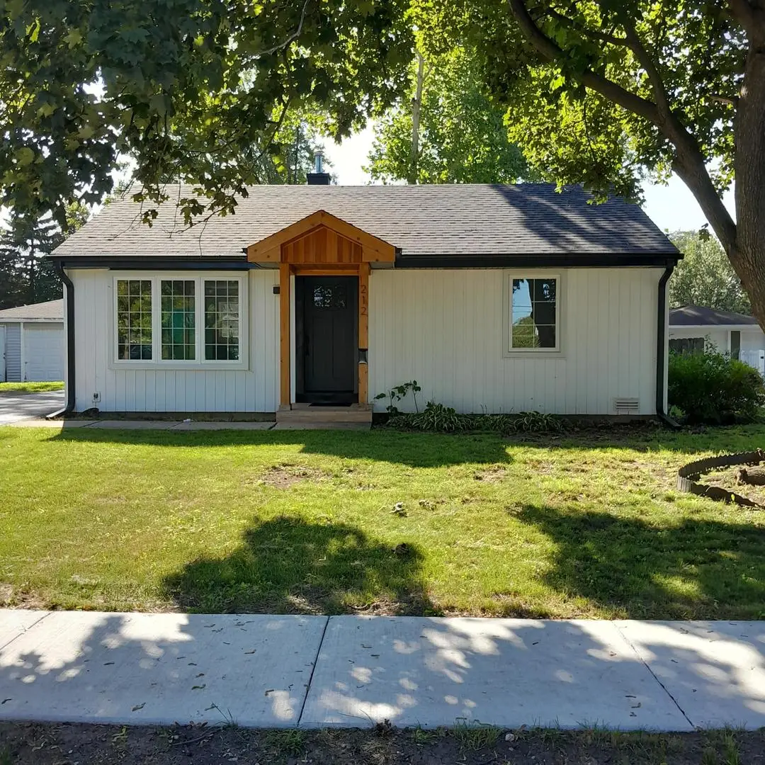 212 N Louis Street, Mount Prospect, IL 60056 - #1