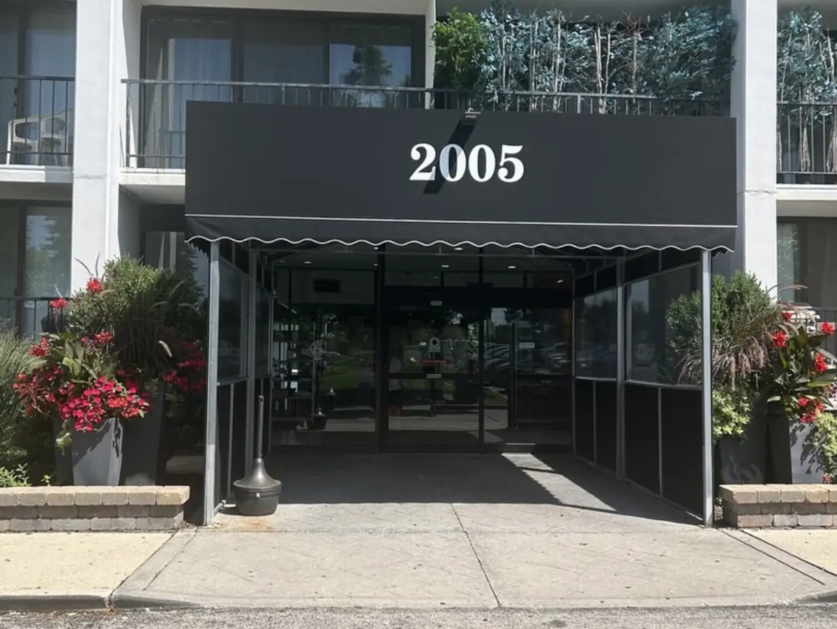 2005 S Finley Road #204, Lombard, IL 60148 - #1