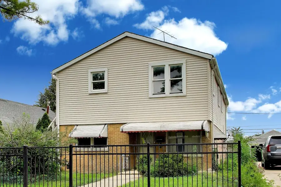 1513 N 32nd Avenue, Melrose Park, IL 60160 - #3