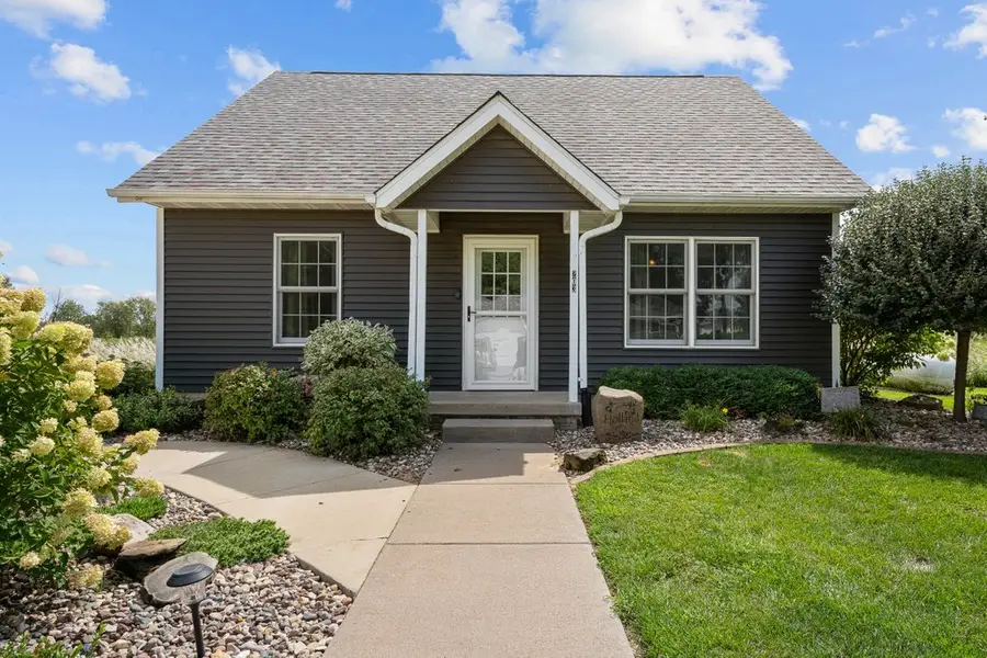 203 E Gails Street, McCausland, IA 52758 - #2