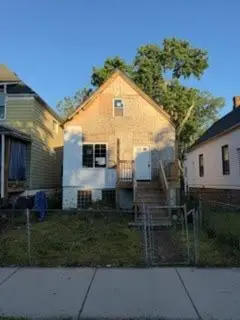 6912 S Woodlawn Avenue, Chicago, IL 60637 - #1