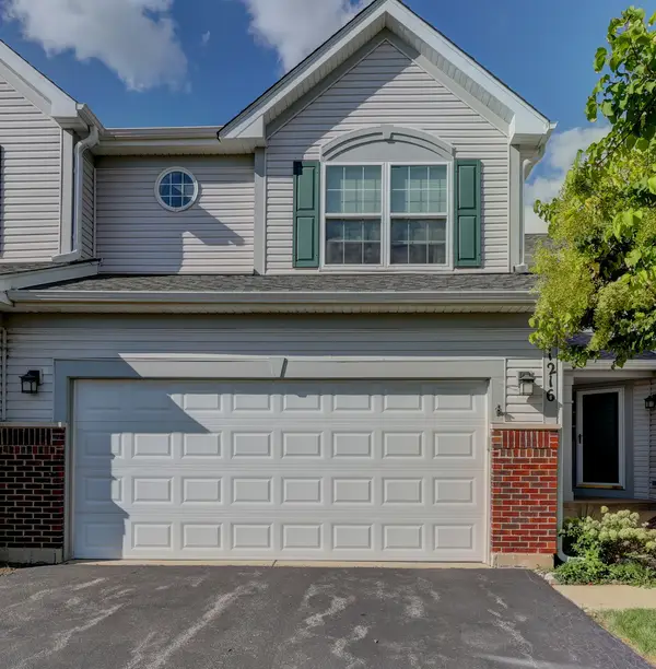 1216 Appaloosa Way, Bartlett, IL 60103