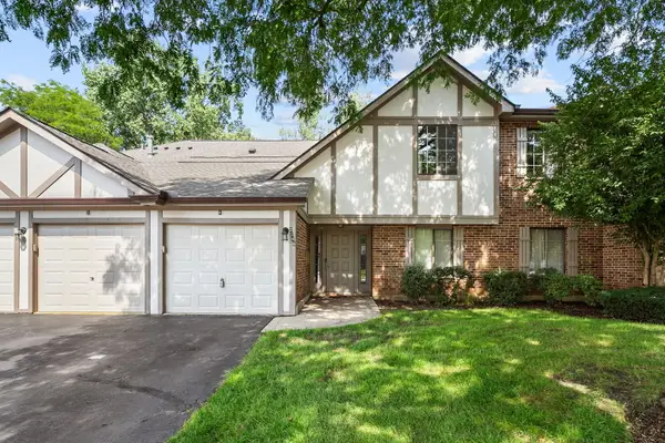2249 N Enlund Drive #4, Palatine, IL 60074