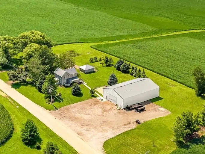4139 S Spielman Road, Leaf River, IL 61047 - #1