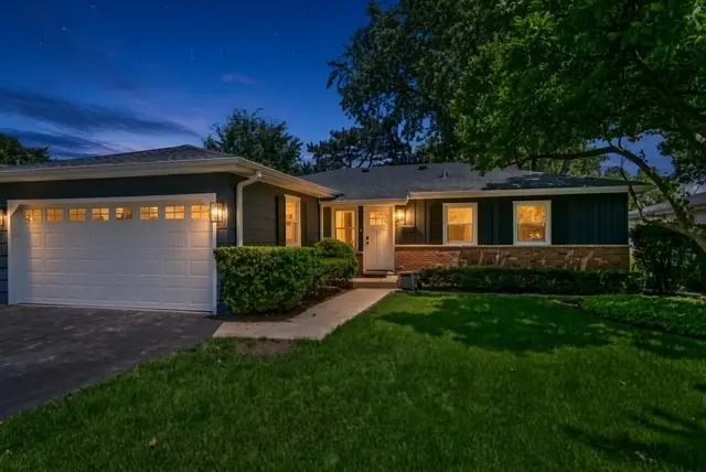 145 Walton Street, Barrington, IL 60010 - #2
