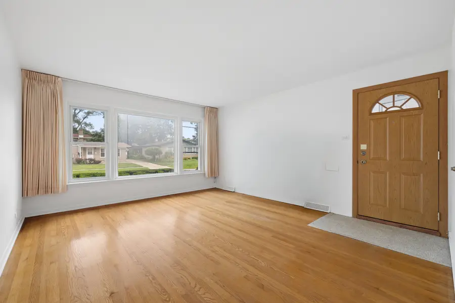 198 W Normandy Drive, Chicago Heights, IL 60411 - #3