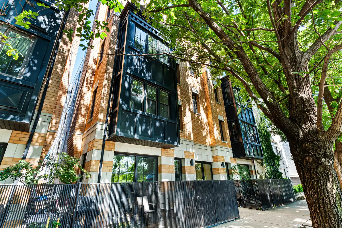 2235 N Lister Avenue #102, Chicago, IL 60614 - #1