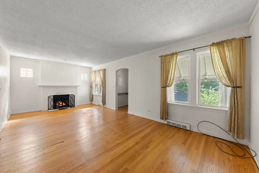 2353 Hainsworth Avenue, North Riverside, IL 60546 - #3