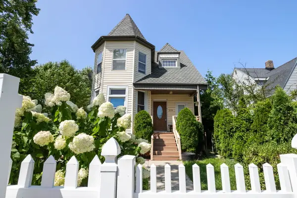 2134 Grove Avenue, North Chicago, IL 60064