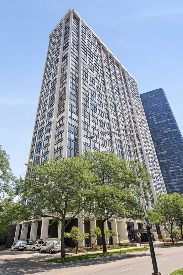 5445 N Sheridan Road #2008, Chicago, IL 60640