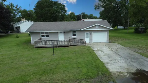 202 N Madison Street, Watseka, IL 60970