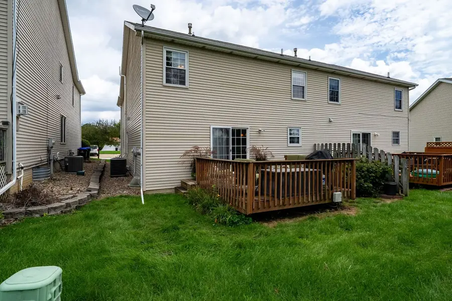 4 Everett Court, Bloomington, IL 61705 - #2
