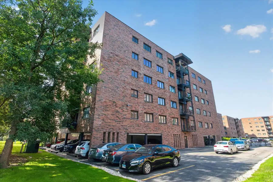 9332 Landings Lane #501, Des Plaines, IL 60016 - #2