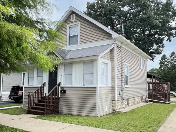 701 Hamilton Avenue, Aurora, IL 60505