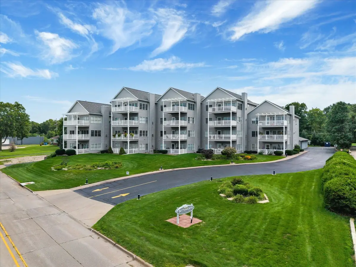 4412 River Drive #402, Moline, IL 61265 - #1