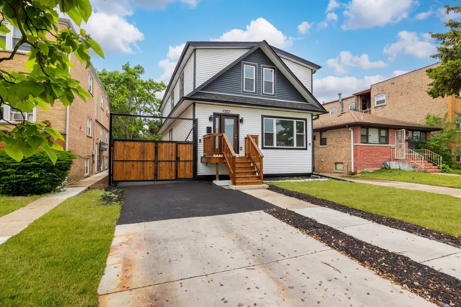 806 S 19th Avenue, Maywood, IL 60153 - #3
