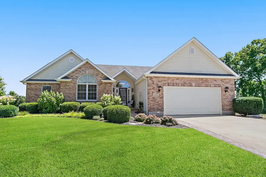1426 Beach Lane, Sycamore, IL 60178 - #2