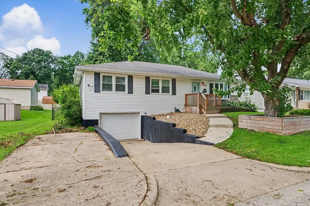 49 Colorado Drive, Decatur, IL 62526 - #1