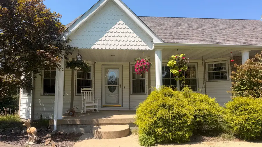 18205 Irvington Road, Centralia, IL 62801 - #3