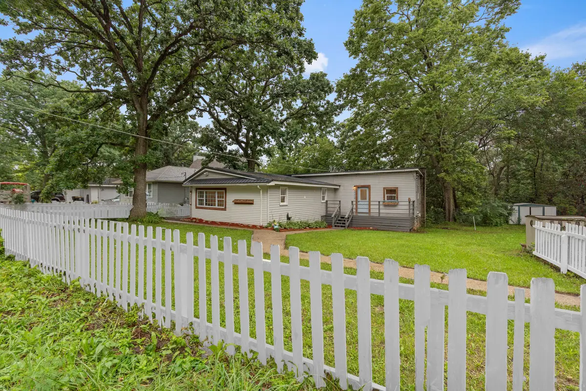 38472 N 4th Avenue, Spring Grove, IL 60081 - #1