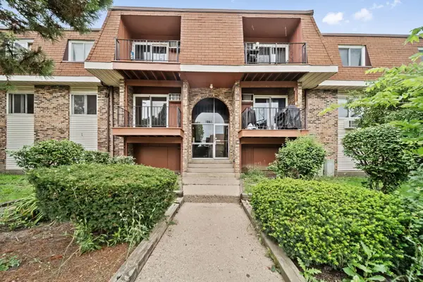 1065 Valley Lane #208, Hoffman Estates, IL 60169