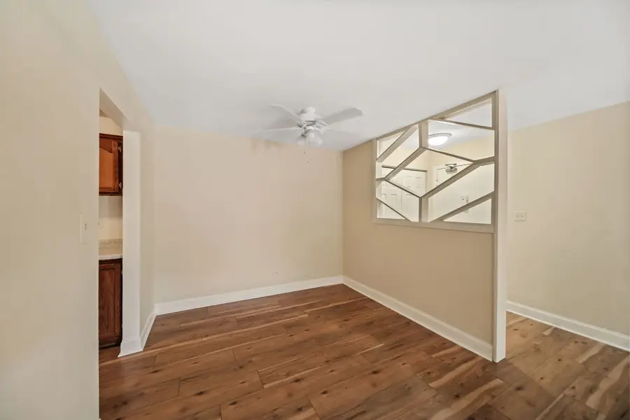 1065 Valley Lane #208, Hoffman Estates, IL 60169 - #3