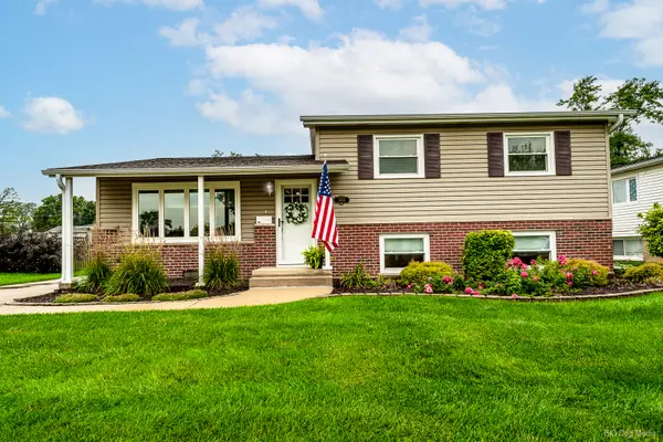 5806 Rob Roy Drive, Oak Forest, IL 60452