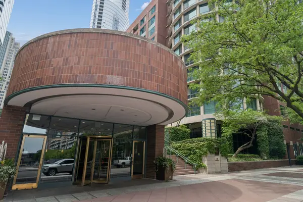 480 N Mcclurg Court #413, Chicago, IL 60611