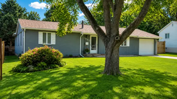 1905 E Country Squire Drive, Urbana, IL 61802