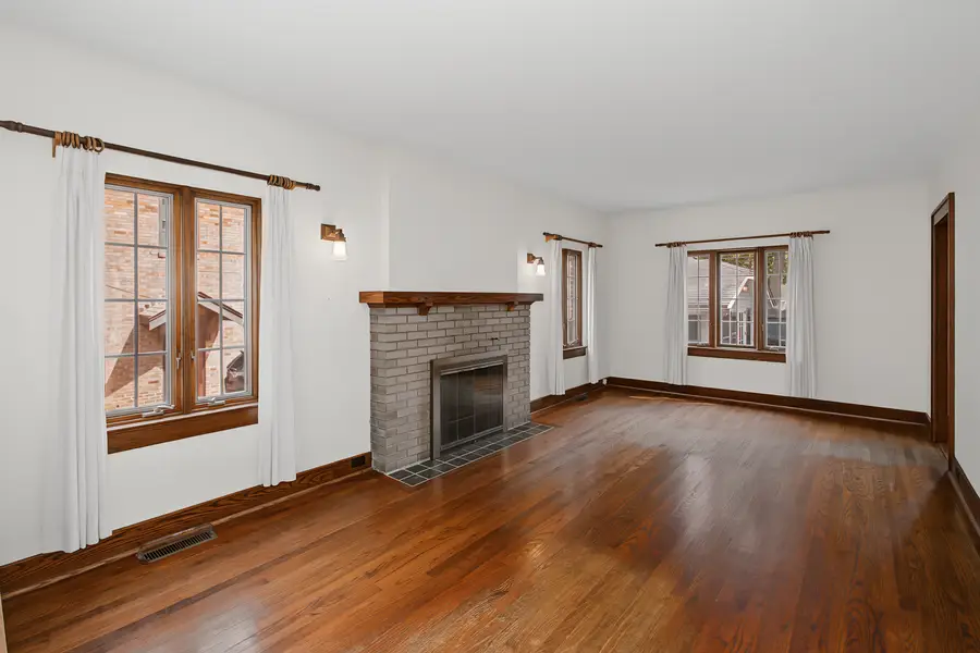 703 Arlington Court, Champaign, IL 61820 - #3