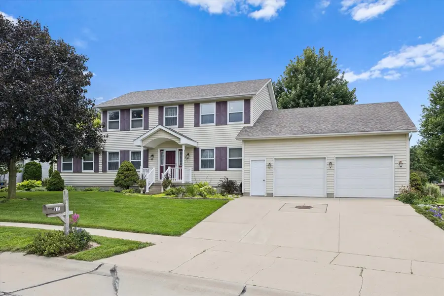 911 Pleasant Hill Drive, De Witt, IA 52742 - #2