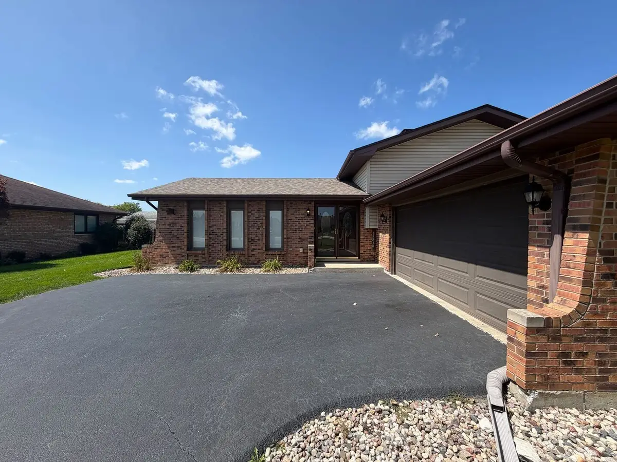 19250 Wentworth Avenue, Lansing, IL 60438 - #1