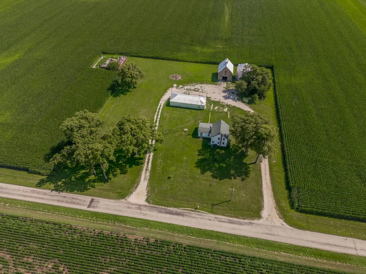 758 N 1st Road, Dana, IL 61321 - #1
