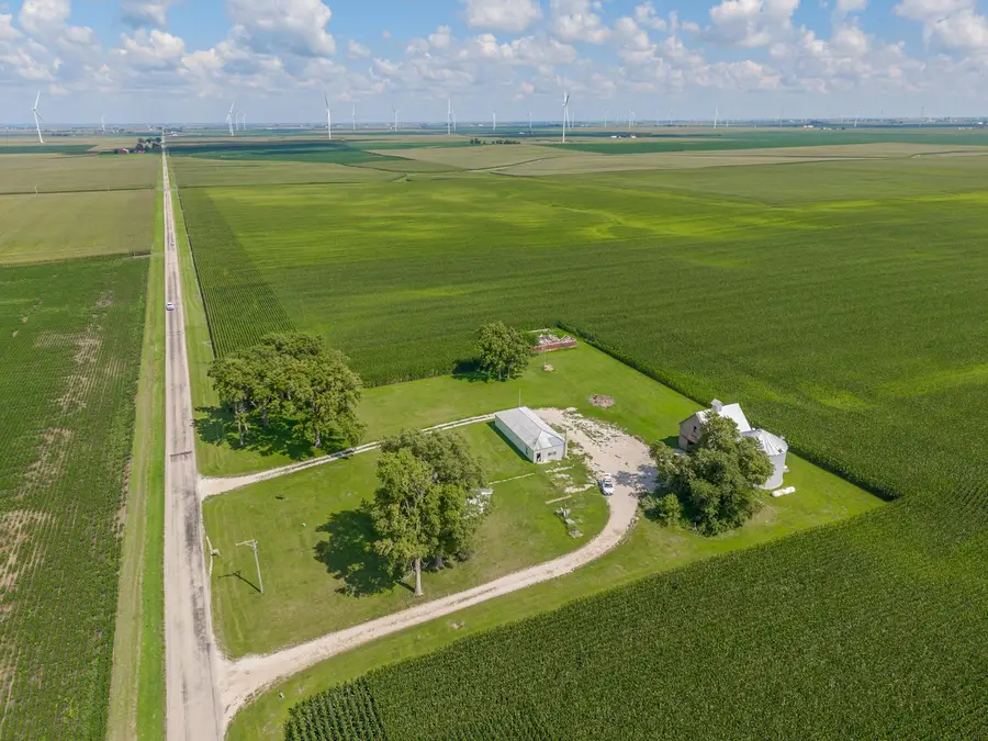 758 N 1st Road, Dana, IL 61321 - #3