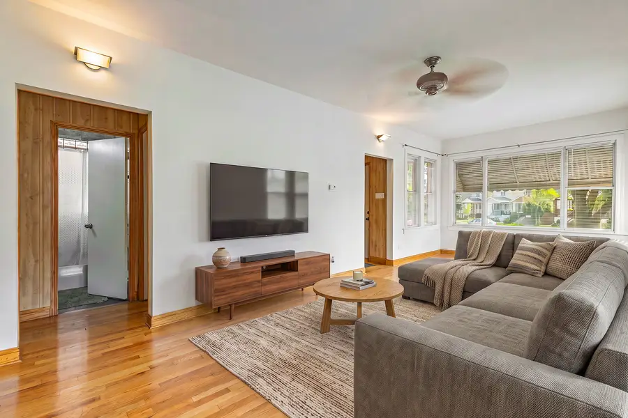 5306 N Lynch Avenue, Chicago, IL 60630 - #2