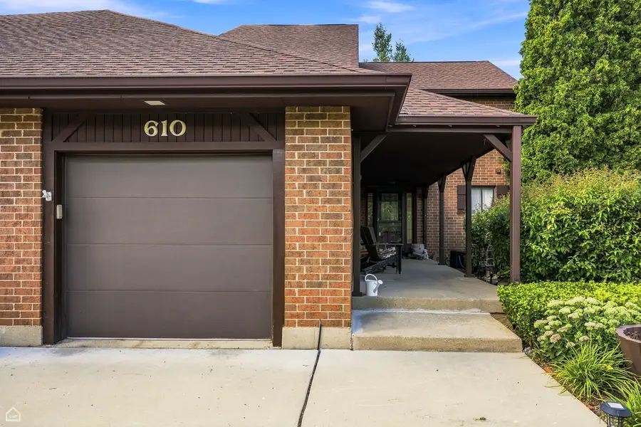 610 Cress Creek Lane, Crystal Lake, IL 60014 - #2