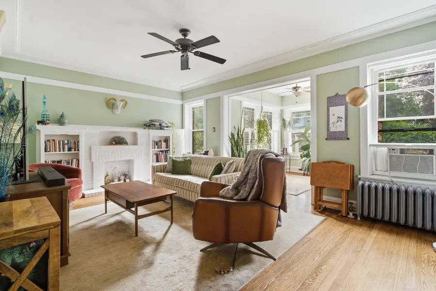 1236 W Columbia Avenue #1E, Chicago, IL 60626 - #3