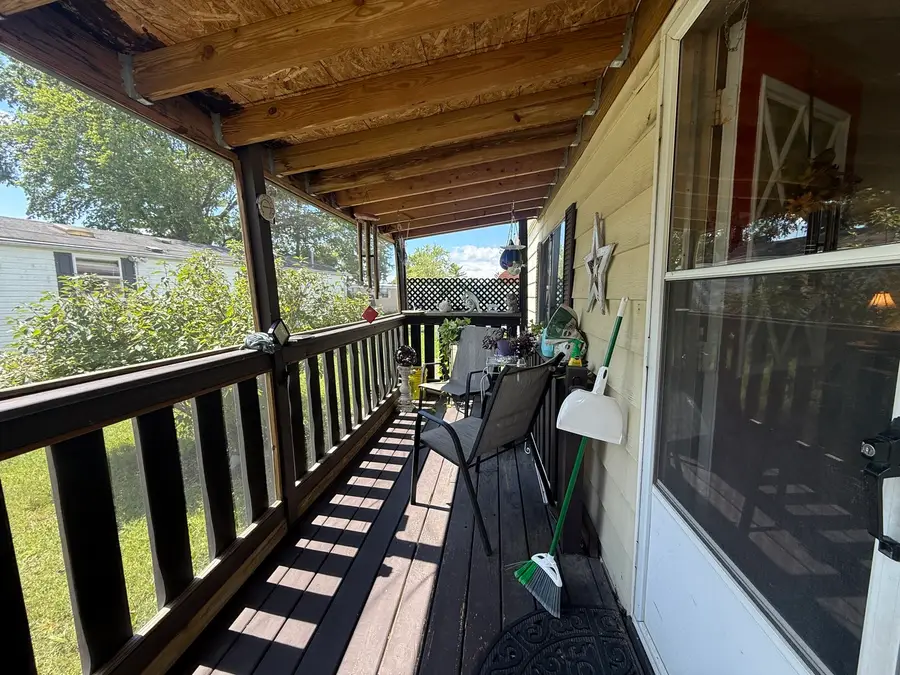 114 Huntsbridge Road, Matteson, IL 60443 - #2
