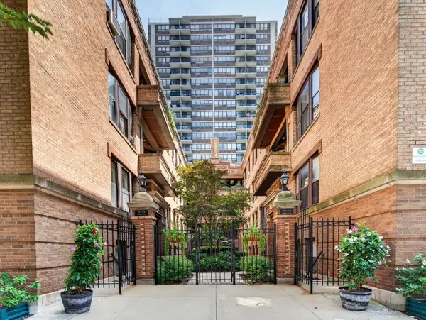 2743 N Hampden Court #1G, Chicago, IL 60614