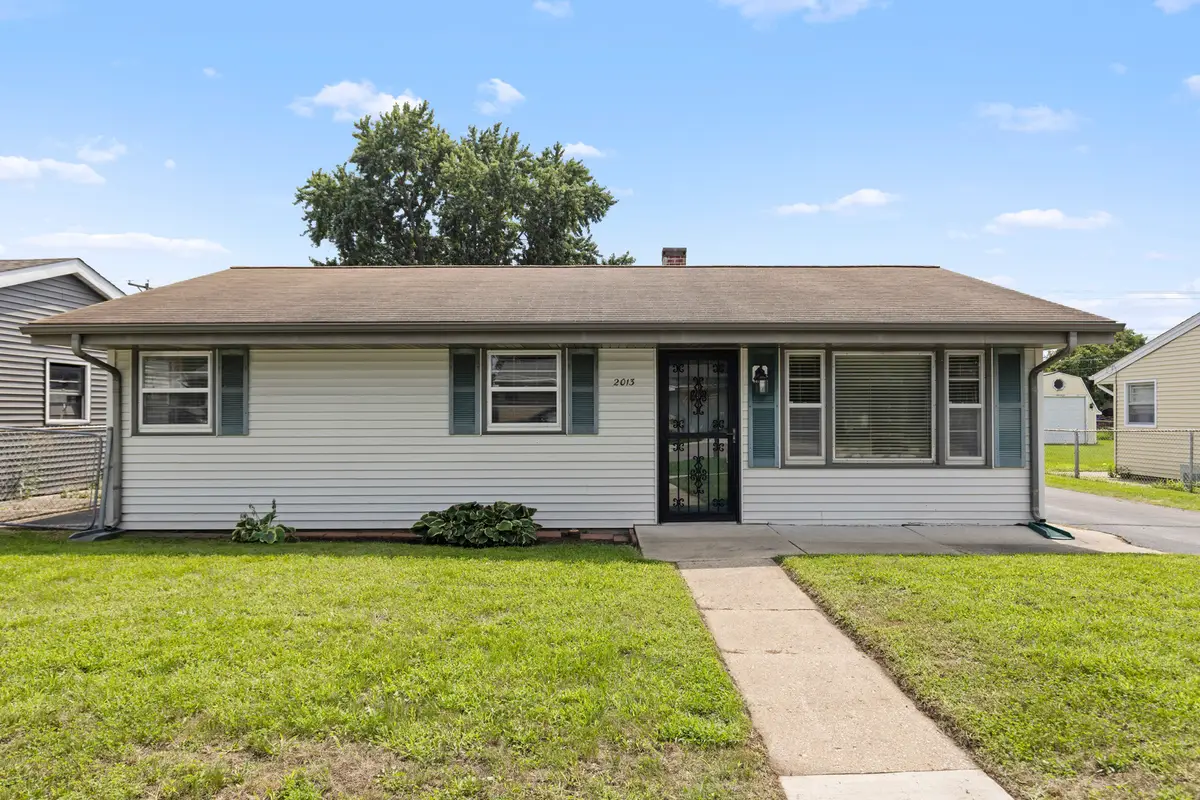 2013 Evans Avenue, Loves Park, IL 61111 - #1