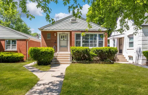 14202 S Dearborn Street, Riverdale, IL 60827