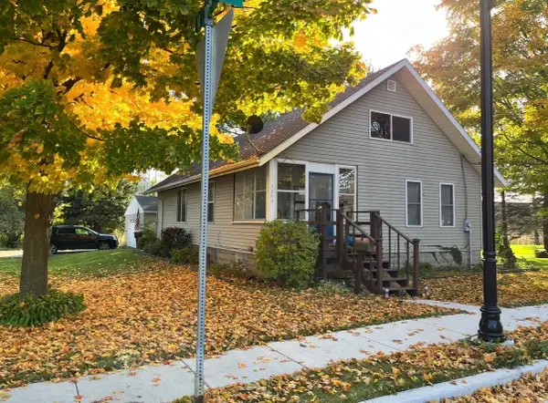 1202 2nd Avenue, Rochelle, IL 61068