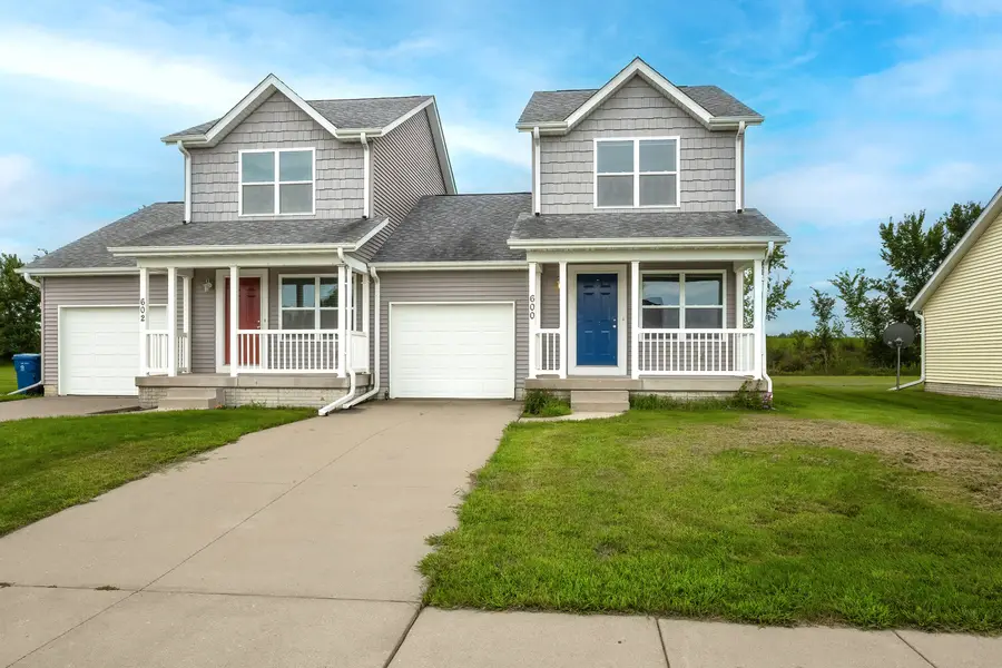 600 Prairie Meadow Drive, Blue Grass, IA 52726 - #2