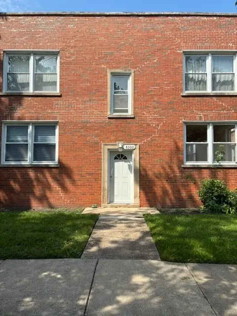 Address Withheld By Seller, Skokie, IL 60076