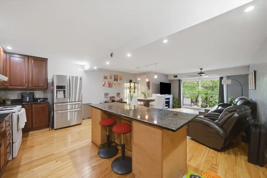 Address Withheld By Seller, Elk Grove Village, IL 60007 - #3