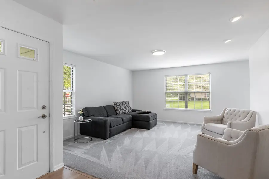 4 Taylor Court #A, Streamwood, IL 60107 - #2