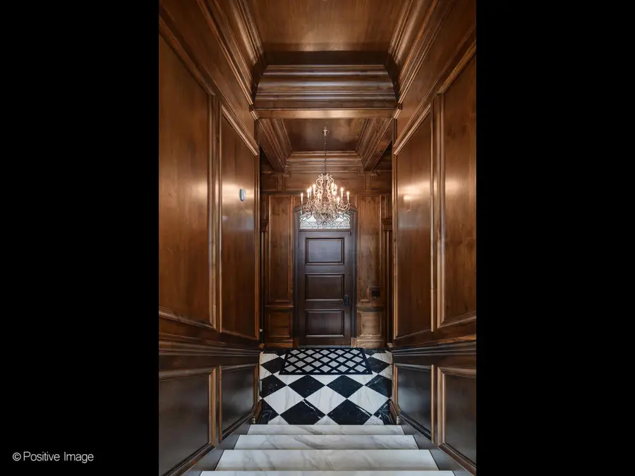 3026 N Lake Shore Drive, Chicago, IL 60657 - #2