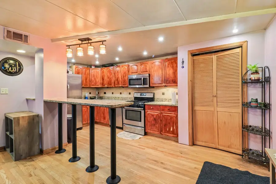 10033 Irving Park Road #1B, Schiller Park, IL 60176 - #2